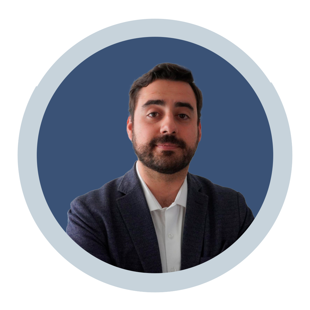 <a href="https://www.youtube.com/@SinapsisMark">Dr. Marco A. Sotomayor</a>